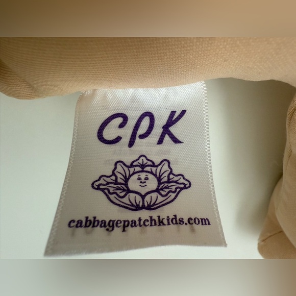 2012 Cabbage Patch Doll with Blonde Hair - Picture 2 of 12